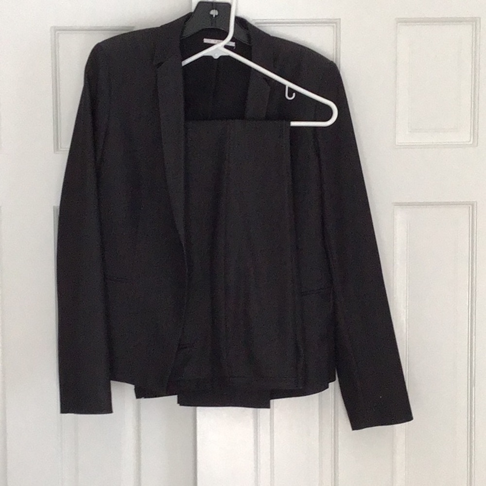 T Tahari Black Modern Fit Blazer
